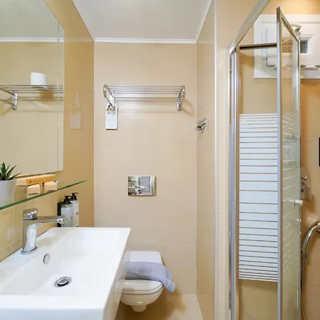 Хотел Elektra Comfort By Del Mare 4*