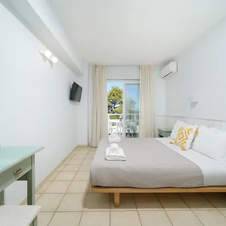 Hotel Elektra Comfort By Del Mare 4*