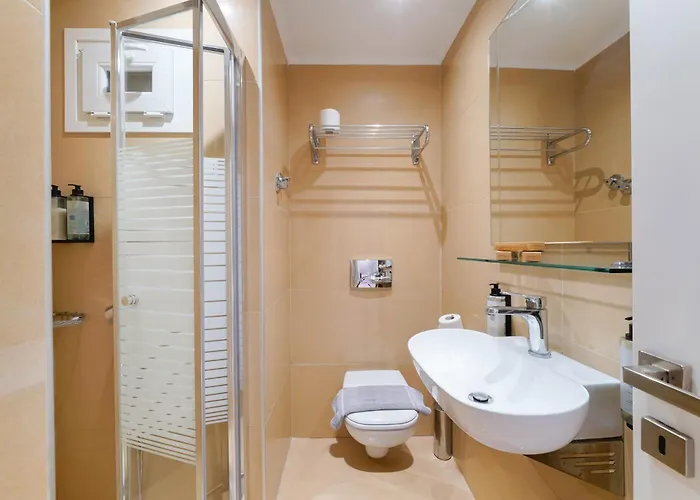 Отель Elektra Comfort By Del Mare 4*